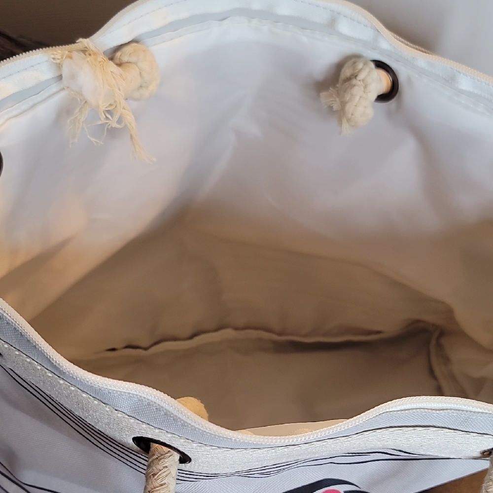 Castaway Club Tote Bag From Disney Cruise Line - Picture 4 of 4